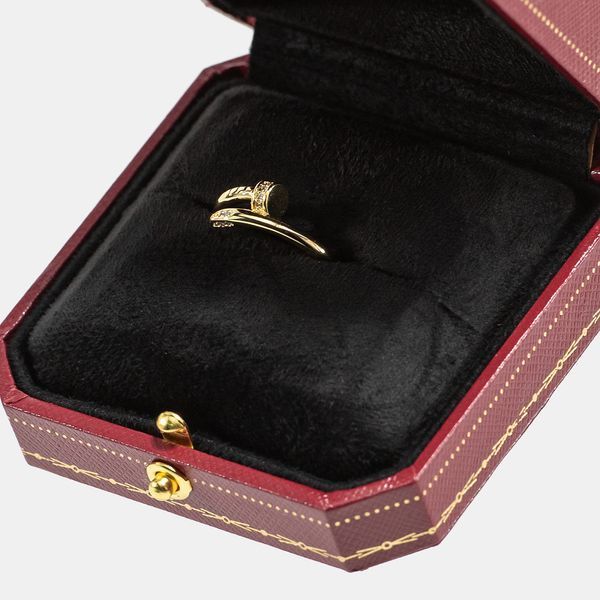 Каблучка Cartier A0330 фото